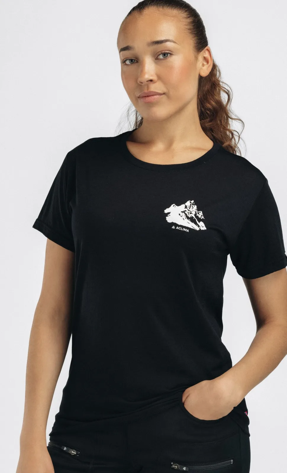 Aclima Women's Lightwool 140 Classic Tee Mountain Jet Black