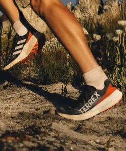 Adidas Women's Terrex Agravic Speed Trail Running Shoes Core Black/Grey One/Amber Tint