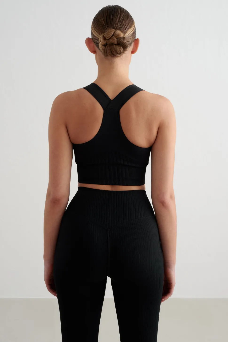 Aim'n Women's High Support Ribbed Bra Black