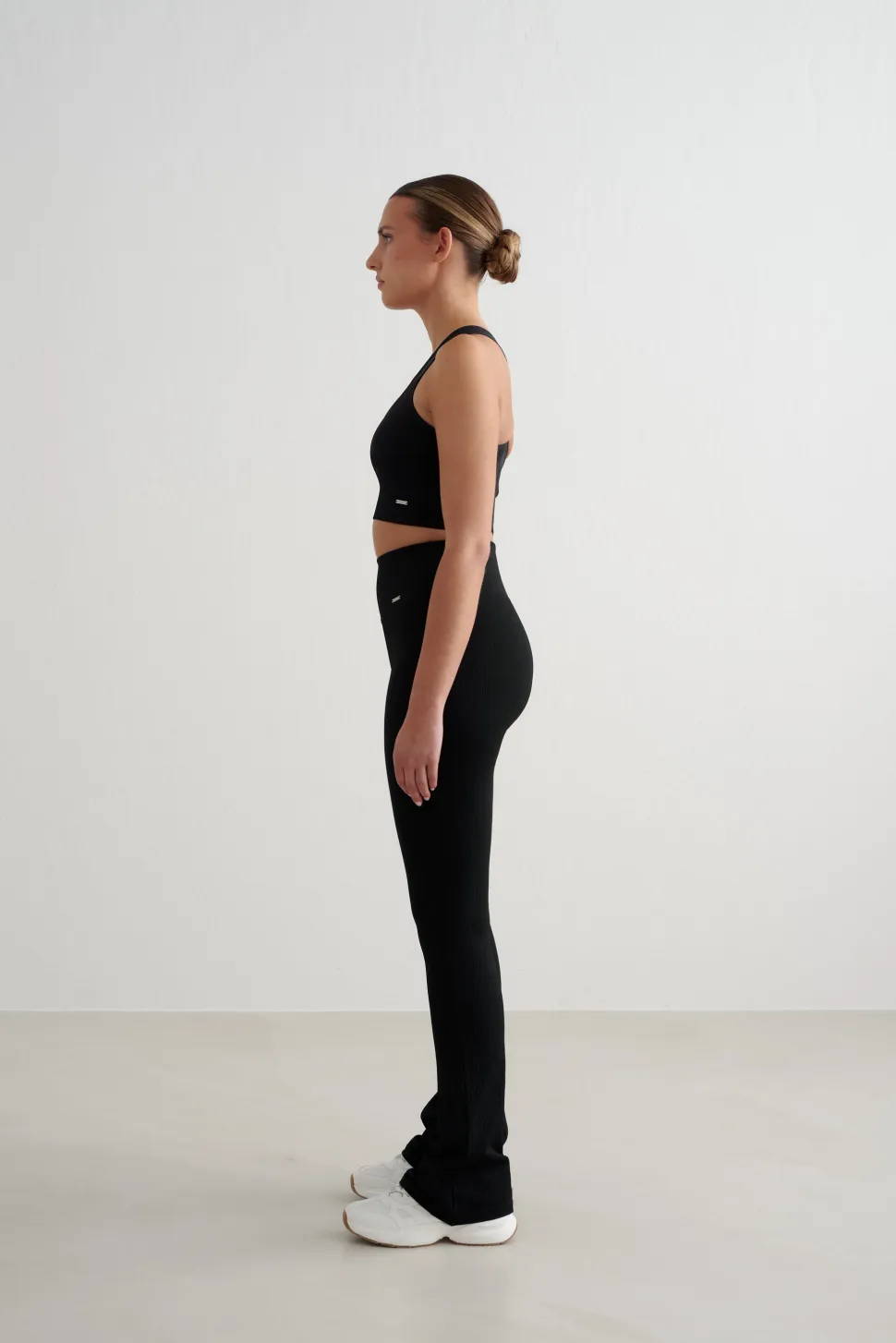 Aim'n Women's High Support Ribbed Bra Black