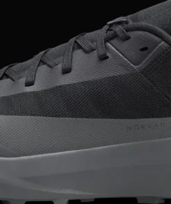 Arc'teryx Women's Norvan LD 4 Black/Graphite