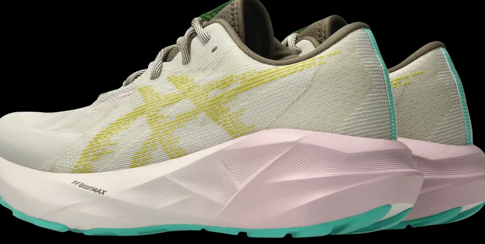 Asics Women's Novablast 5 TR Light Dust/Cacti