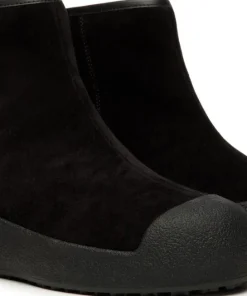 Bally Women's Guard Iii L Suede Calf Black
