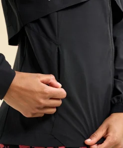 Casall Women's Dynamic Windbreaker Jacket Black