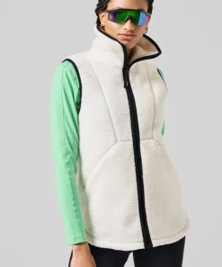Casall Women's High Collar Pile Vest Off White