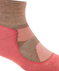 Darn Tough Women's Light Hiker 1/4 Lightweight Hiking Sock Canyon