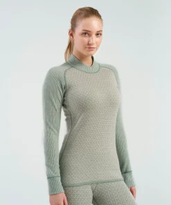 Devold Women's Kvitegga Merino 230 Cross Neck Raw White