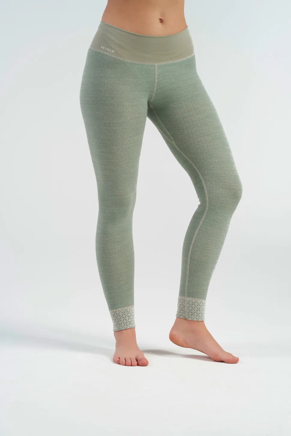 Devold Women's Kvitegga Merino 230 Longs Raw White