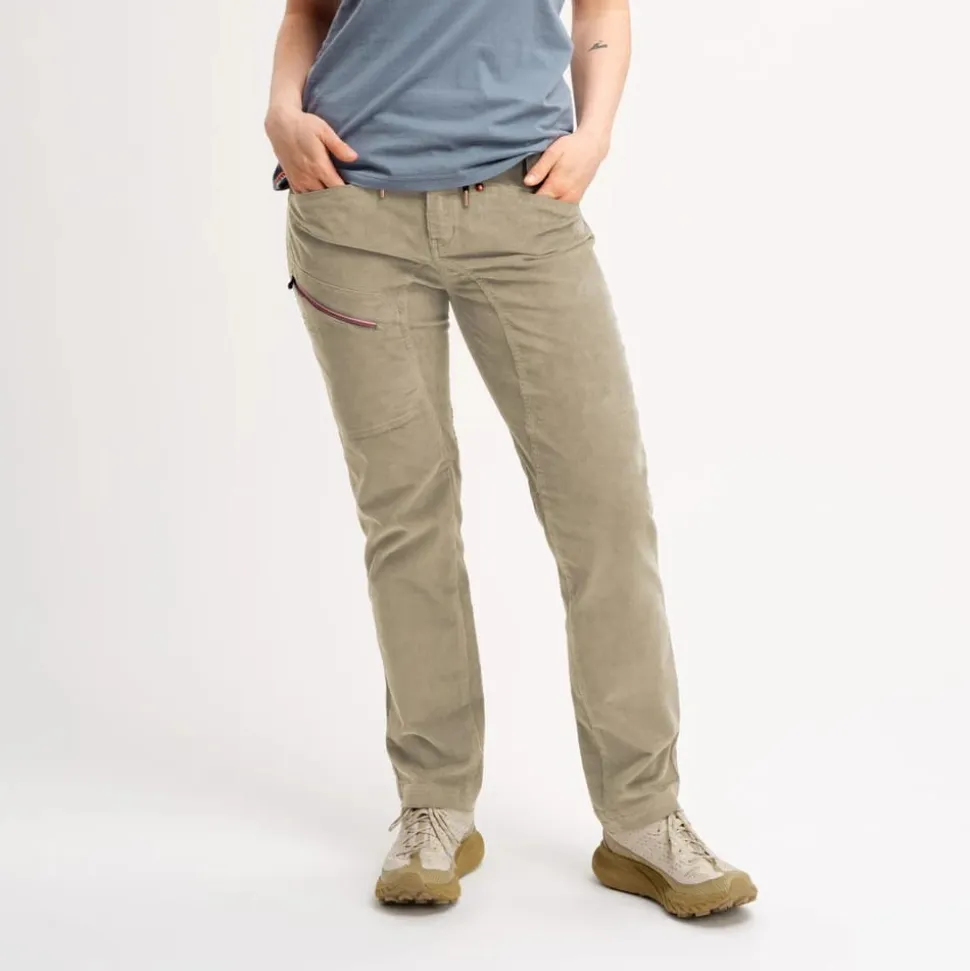 Elevenate Woman's Après Cord Pants Vintage Khaki