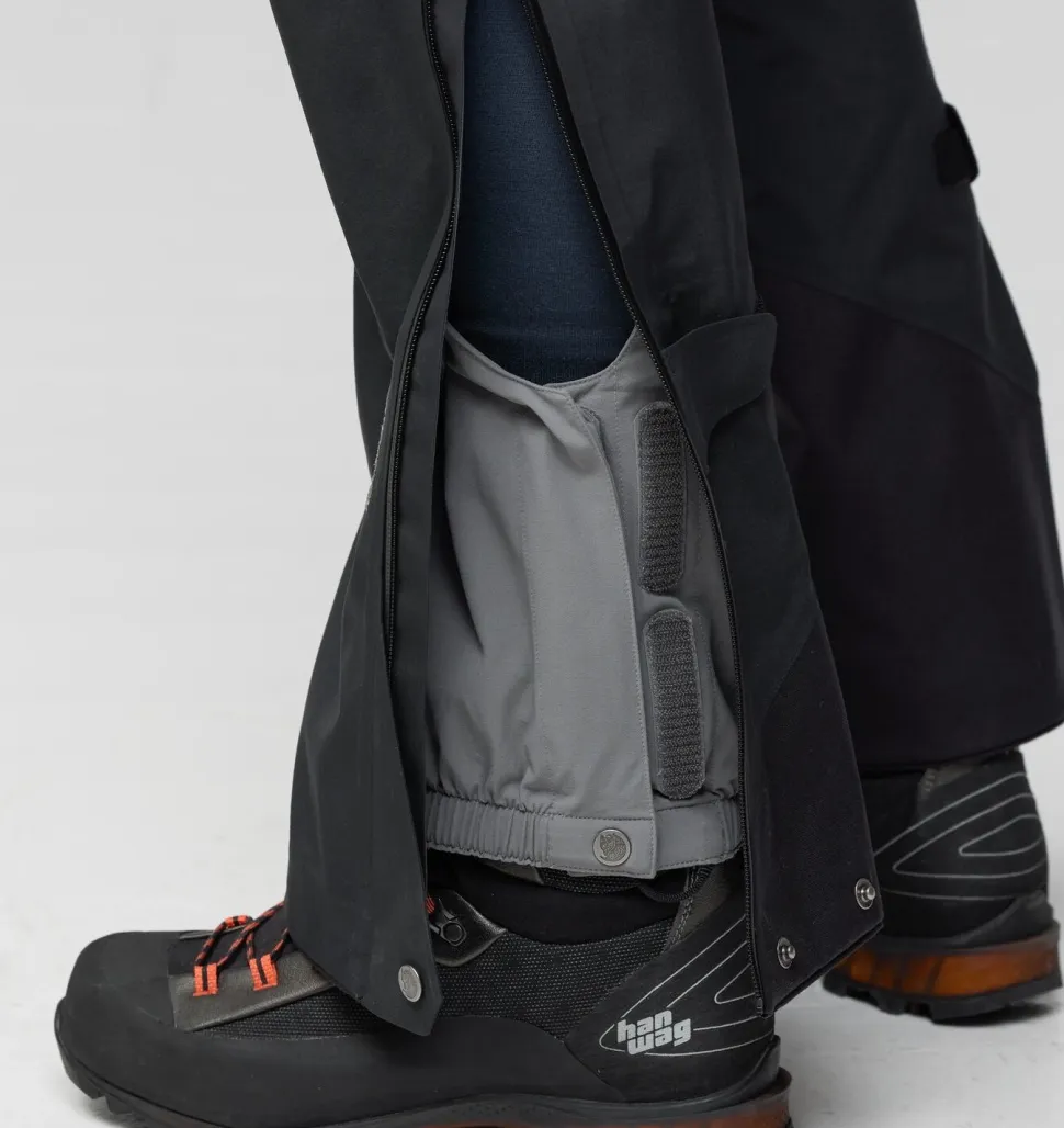 Fjällräven Women's Bergtagen GORE-TEX Pro Trousers Mountain Blue