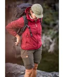 Fjällräven Women's Nikka Shorts Curved Suede Brown
