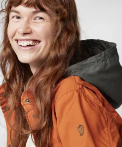 Fjällräven Women's Räven Jacket Green
