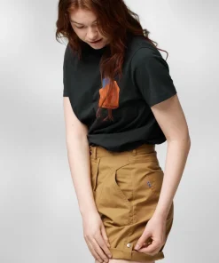 Fjällräven Women's Vardag Shorts Buckwheat Brown