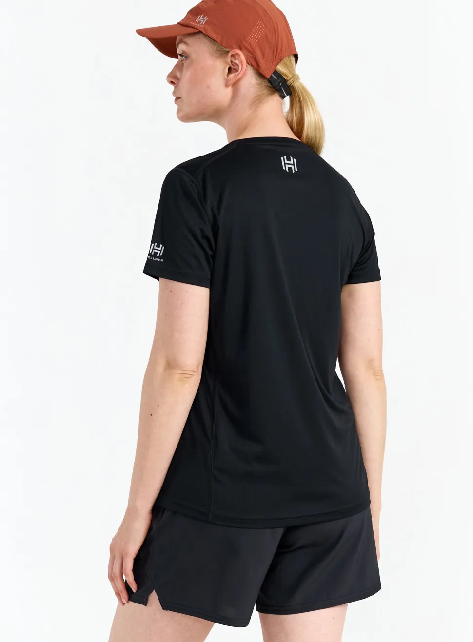 Hellner Women's Core Running Tee Black Beauty
