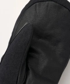 Hestra CZone Frame - Mitt Black
