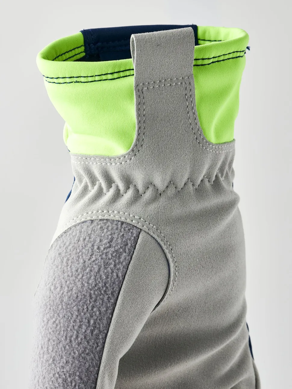 Hestra Women's XC Primaloft 5-Finger Navy/Light Grey