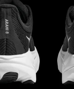 Hoka Women's Arahi 8 Black/White