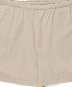 Houdini Women's Pace Light Shorts Sandstorm
