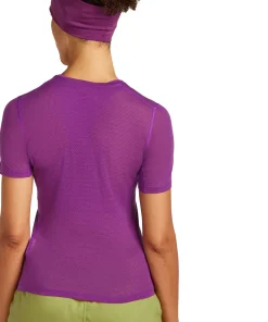 Icebreaker Women's Merino 75 Cool-Lite Featherlight Shortsleeve Crewe Passion