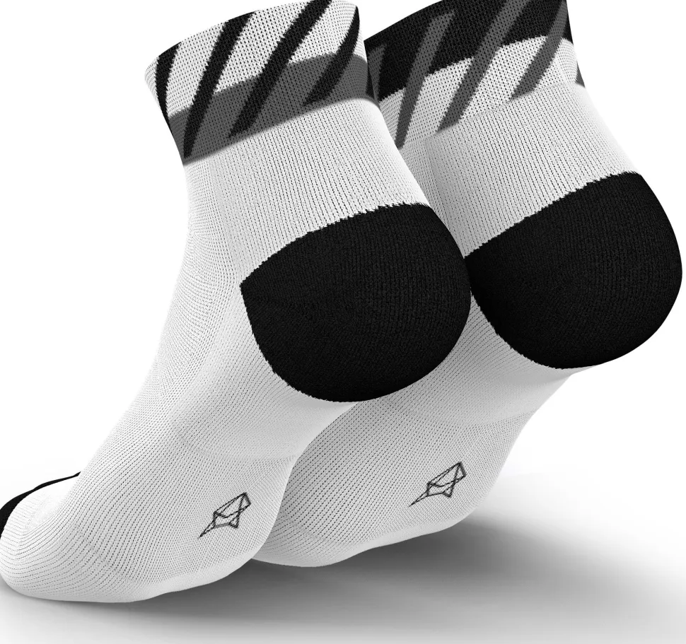 Incylence Running Disrupts Short White