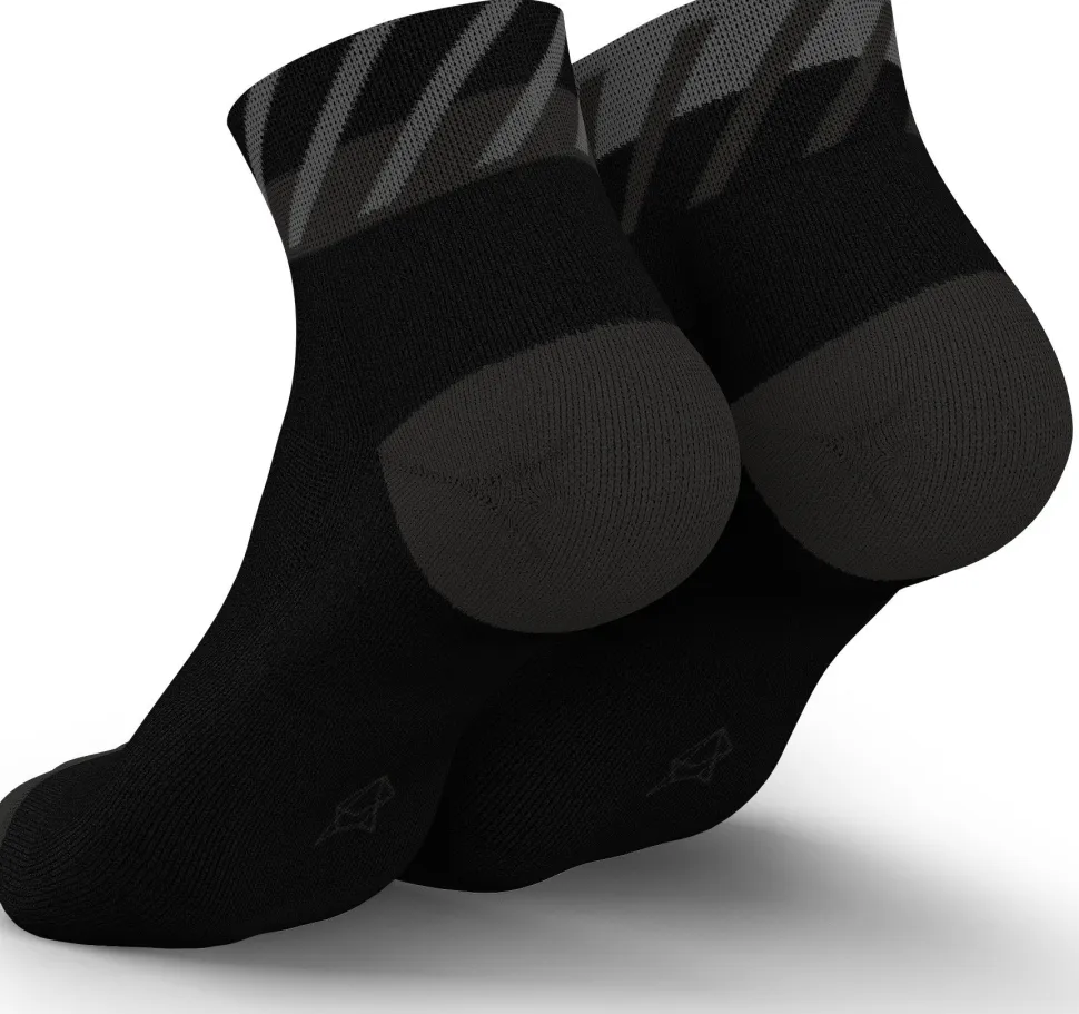 Incylence Running Disrupts Short Black