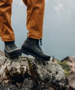 Lundhags Tjakke II Trekking Boot Mid Forest Green