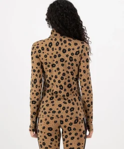Mons Royale Women's Cascade Merino Base Layer 1/4 Zip Long Sleeve Aoraki Lily Toffee