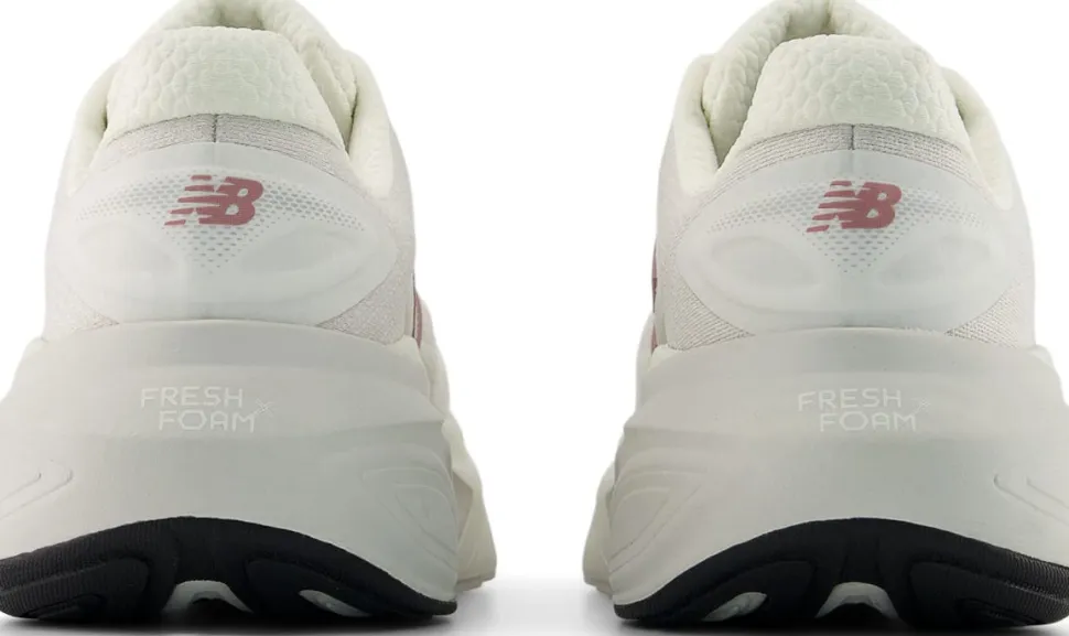 New Balance Women's Fresh Foam X More v6 Sea Salt