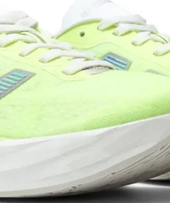New Balance Women's Fuelcell Rebel V5 Afterglow