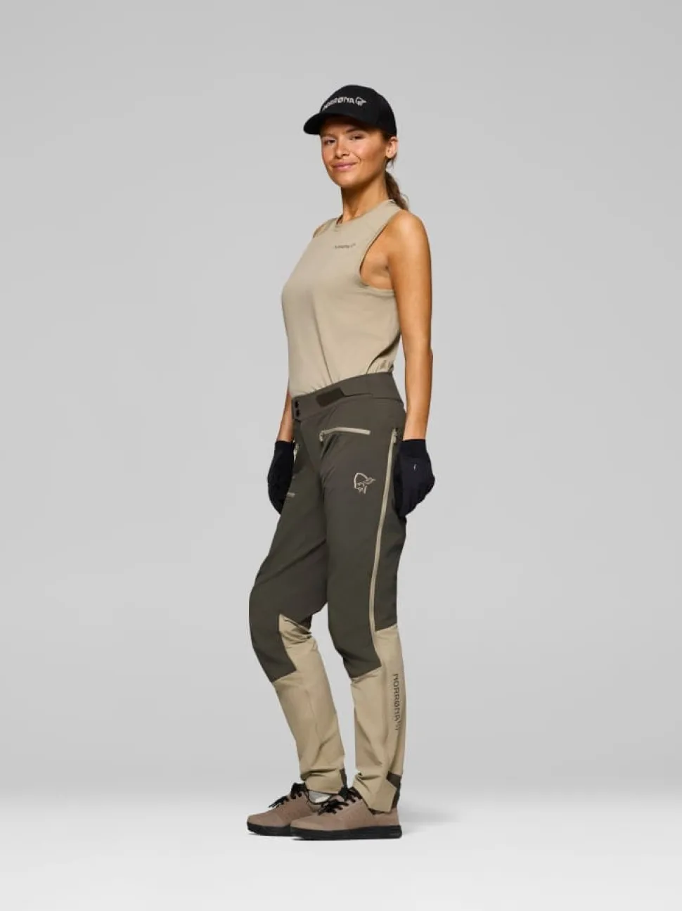 Norrøna Women's Fjørå Flex1 Pants Beluga/winter Twig