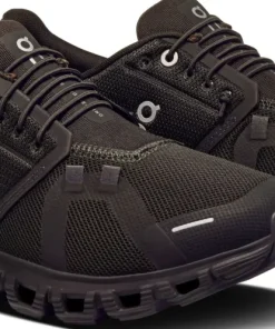 On Women’s Cloud 6 Black/Black