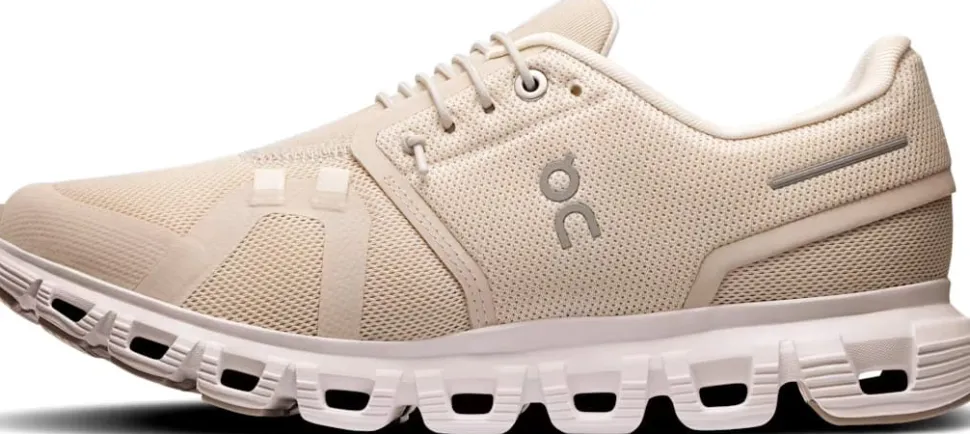On Women's Cloud 6 Pearl/White