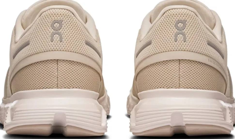 On Women's Cloud 6 Pearl/White
