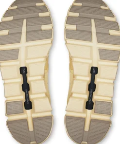 On Women's Cloud 6 Waterproof Nectar/Castor