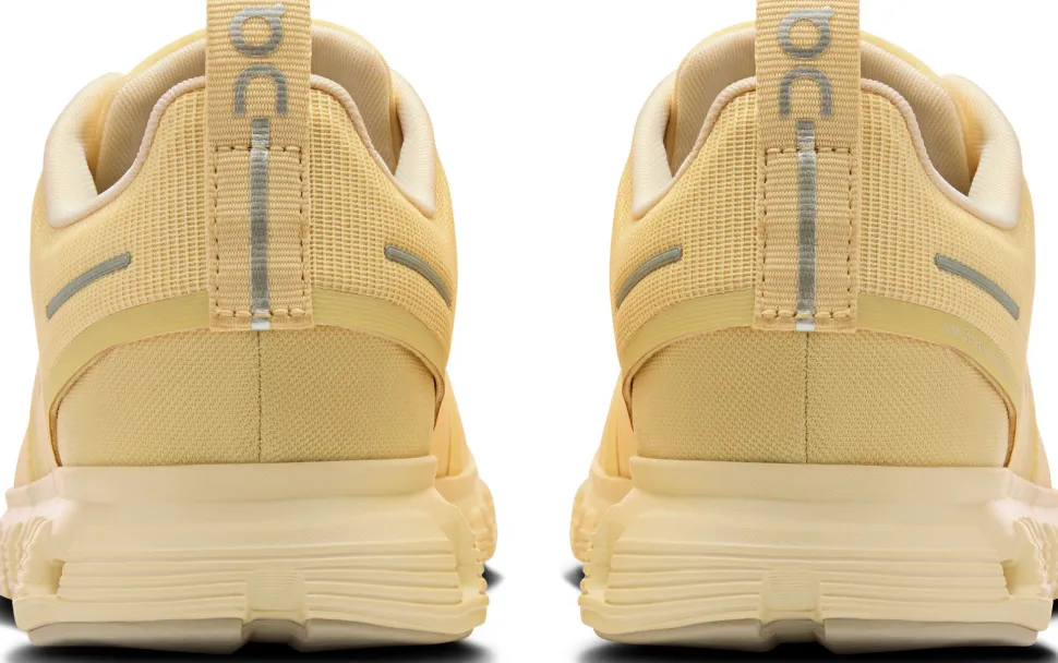 On Women's Cloud 6 Waterproof Nectar/Castor
