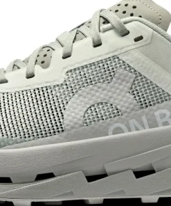 On Women's Cloudultra 3 Iceberg/Glacier