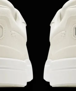 On Women's The Roger Advantage Ivory-ivory