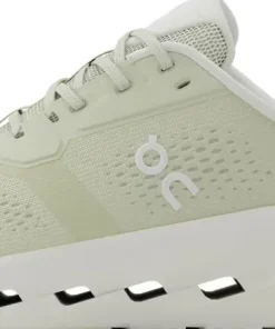 On Wommen's Cloudrunner 3 Seedling/Ivory