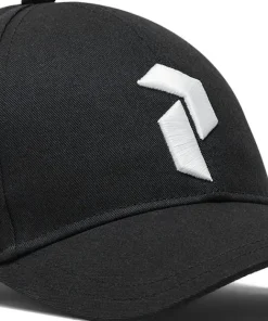 Peak Performance Retro Cap Black