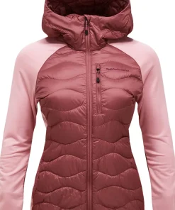 Peak Performance Women's Helium Down Hybrid Hood Wild Rouge