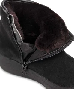 Pomar Women's Kallio GORE-TEX Ankle Boot Black Suede(fur L) Curling