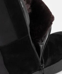 Pomar Women's Utu Gore-Tex Winter Boot Black Suede/waxy (fur L) Curling