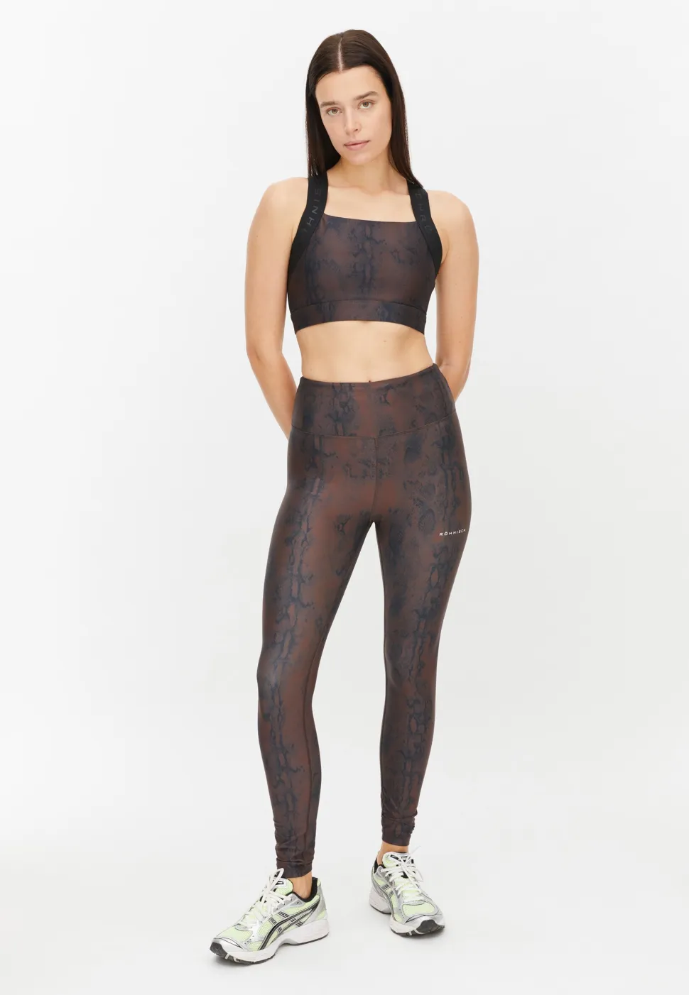 Röhnisch Women's Kay Printed Sports Bra Brown Snake