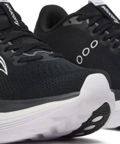 Saucony Women's Endorphin Trainer Black/white