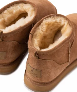 Shepherd of Sweden Women's Kim Chestnut