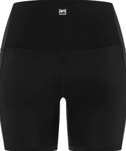 super.natural Women's Liquid Flow Shorts Jet Black