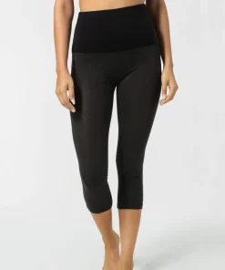 super.natural Women's Tundra175 Comfy Tight 3/4 Jet Black
