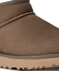 UGG Women's Classic Ultra Mini Dried Oregano
