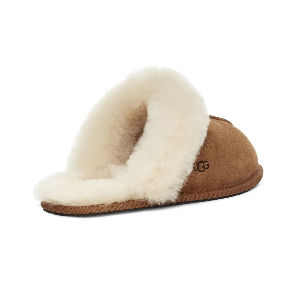 UGG Women's Scuffette II Chestnut